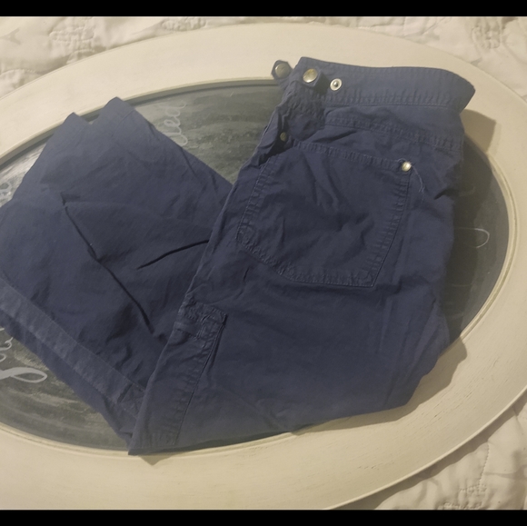 Danskin Capri Cargo Pants - Picture 2 of 5